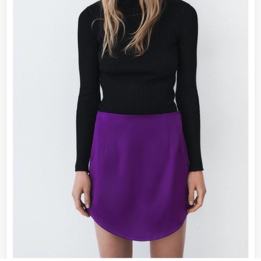 Zara Purple Satin Effect Mini Skirt Size Medium - Picture 15 of 16